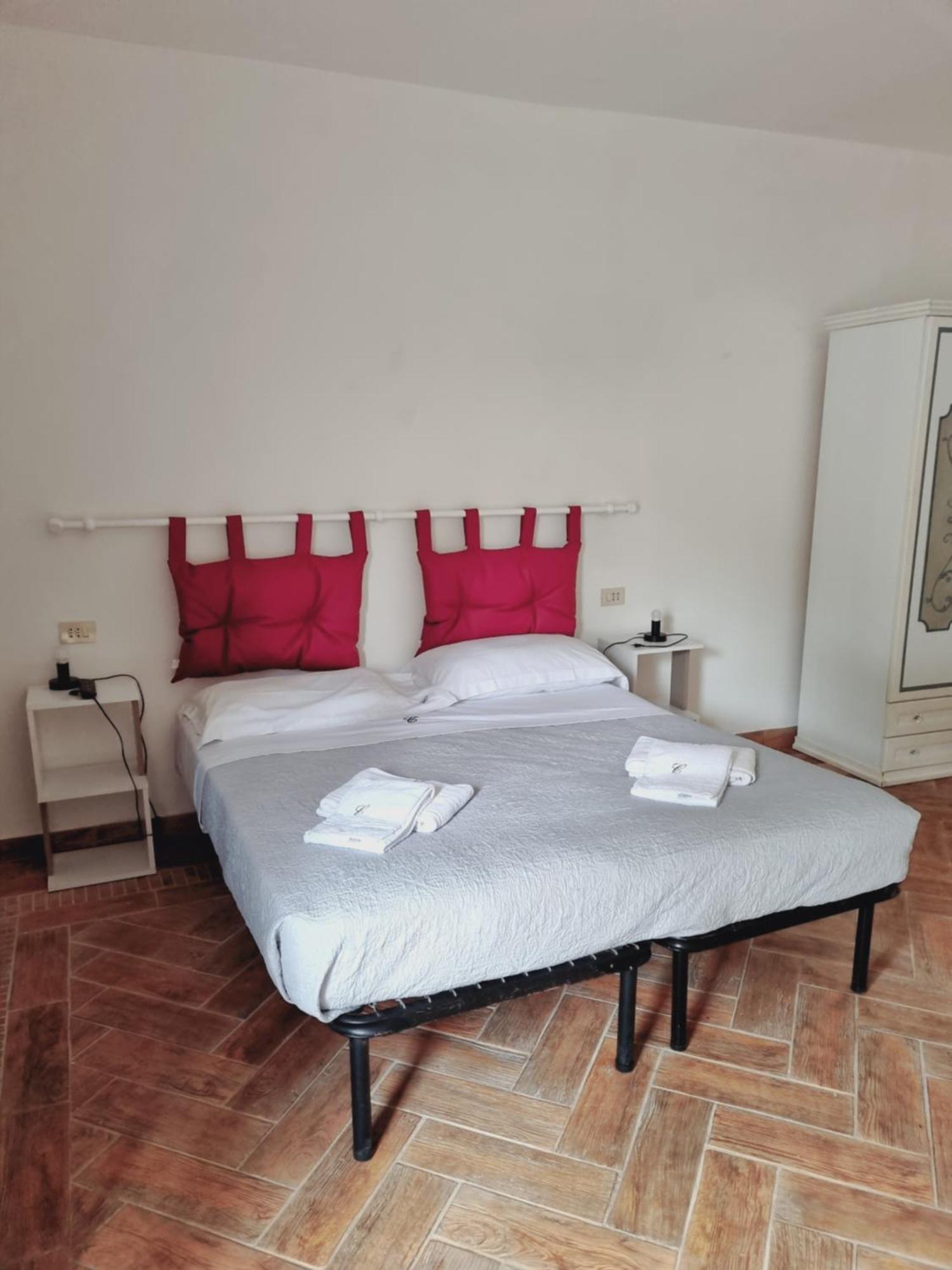 Affittacamere Borgo Dei Centurione *